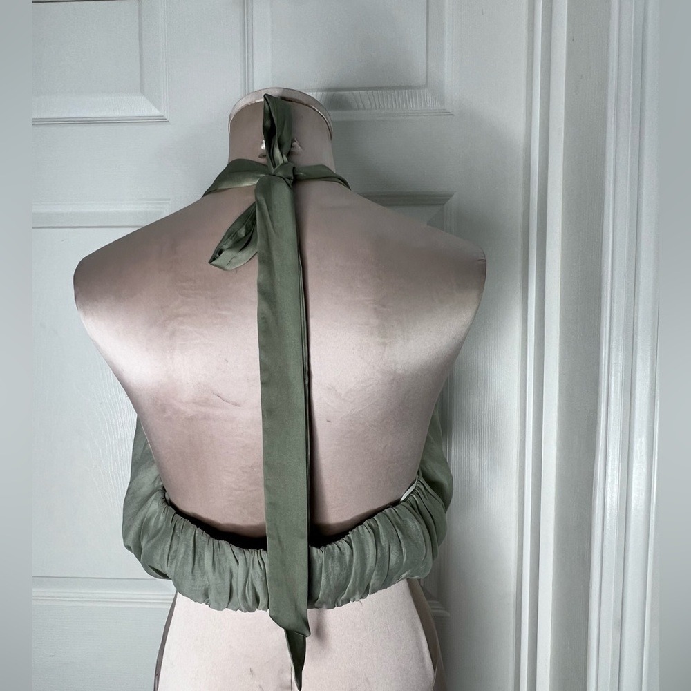 Mable Green Halter Tie Top Sz M - Picture 7 of 10